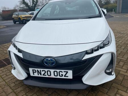 TOYOTA PRIUS 1.8 VVT-h 8.8 kWh Business Edition Plus CVT Euro 6 (s/s) 5dr