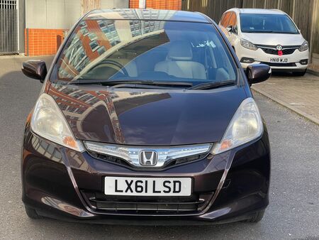 HONDA JAZZ 1.3 hybrid auto