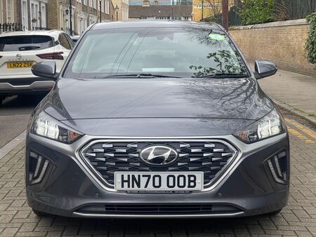 HYUNDAI IONIQ 1.6 h-GDi 8.9kWh Premium SE DCT Euro 6 (s/s) 5dr