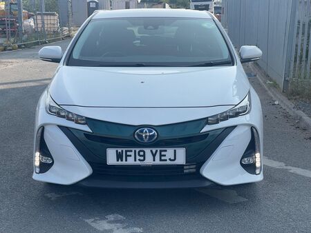 TOYOTA PRIUS 1.8 VVT-h 8.8 kWh Business Edition Plus CVT Euro 6 (s/s) 5dr