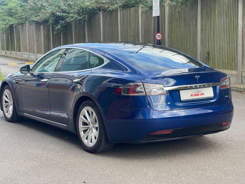 TESLA MODEL S