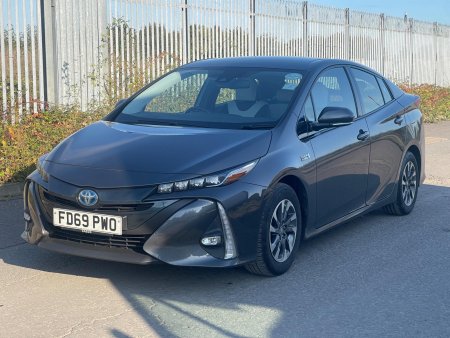 TOYOTA PRIUS 1.8 VVT-h 8.8 kWh Business Edition Plus CVT Euro 6 (s/s) 5dr