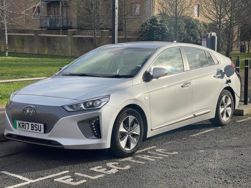 HYUNDAI IONIQ