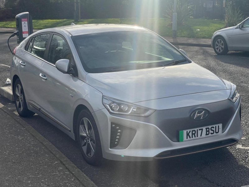 HYUNDAI IONIQ